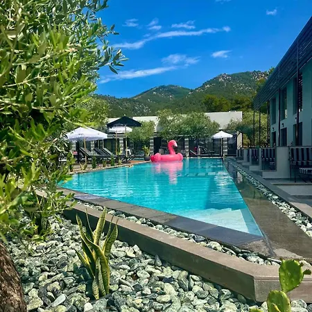 Lofts Thassos ホテル 3*