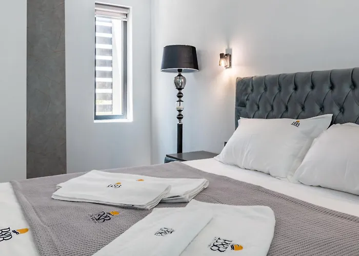 Lofts Thassos 3*