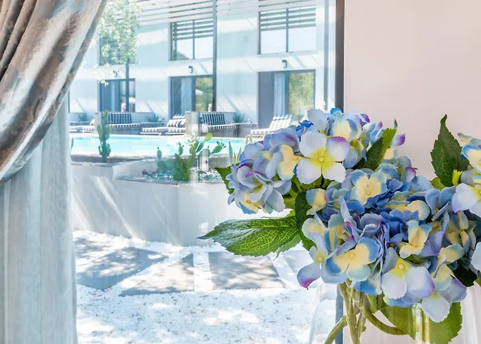 Lofts Thassos 3*